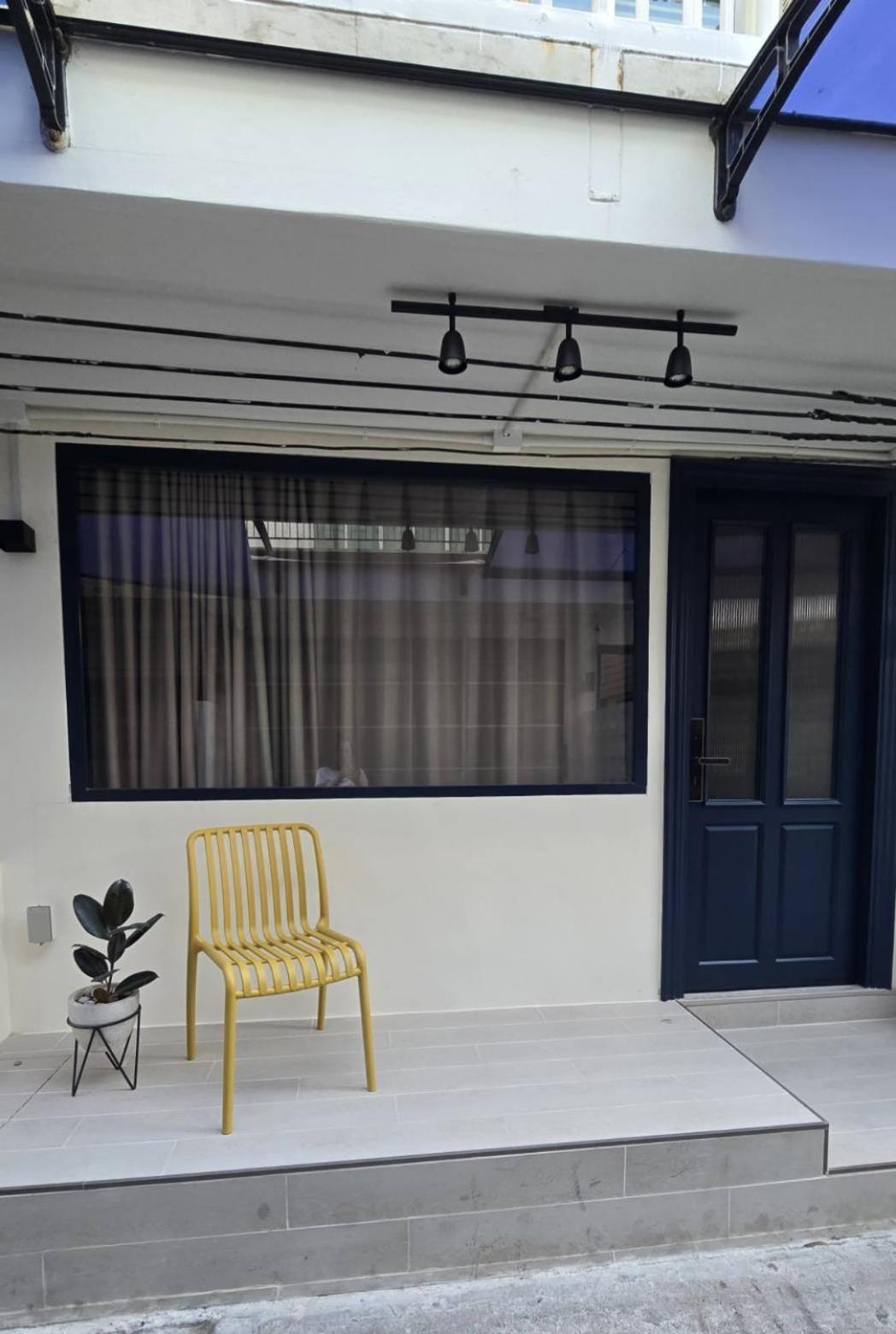 Wang Lang Hostel Bangkok Exterior foto